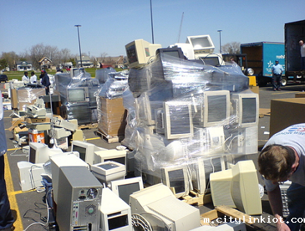 预计2017年我国14类电子产品废弃量约1164万吨