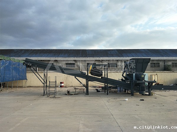 大件垃圾处置生产线现场