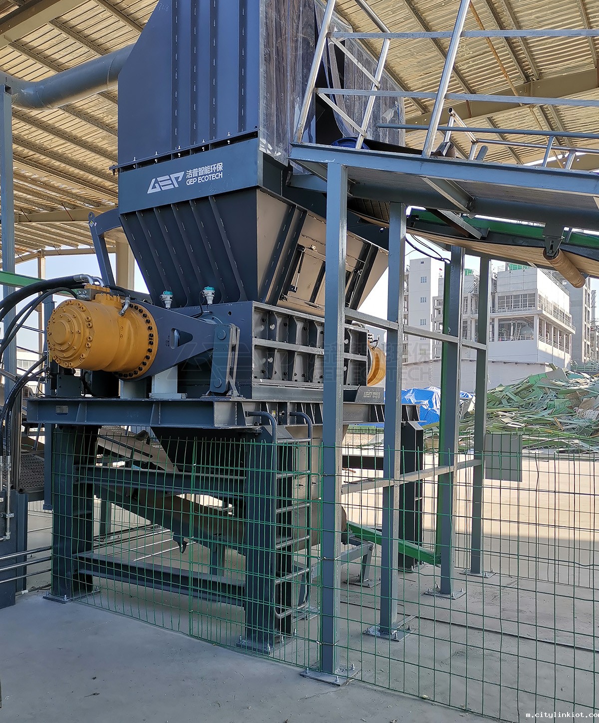 玻璃钢管道撕碎机