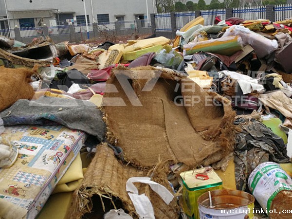 大型木材撕碎机哪家好?推荐木材撕碎机厂家