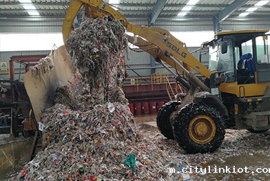 造纸厂绞绳废料破碎生产线现场,破碎处理系统
