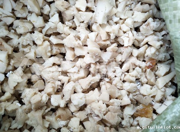 废旧床垫垃圾破碎后