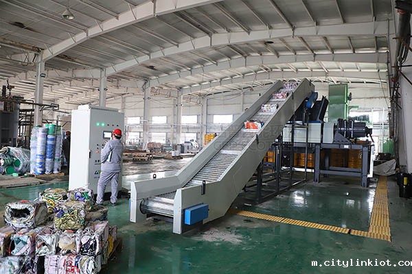 废油桶处置工艺设备，推荐废油桶撕碎机厂家