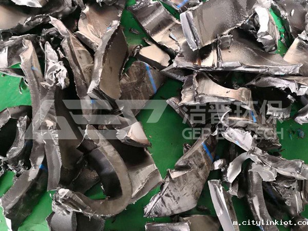 塑料管道破碎后